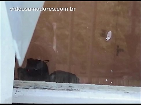 ❤️ Hombre cachondo mirando a su novia con otro chico, grabando un vídeo de follada sin molestar a la pareja ️ Video de porno en es.serviporno.ru ❌️